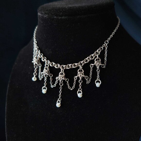 Victorian fairy princess chandelier necklace with a small silver chain - Picture 1 of 10